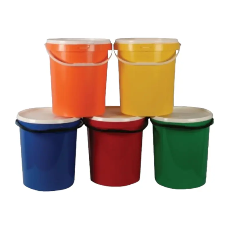 20-Liter Heavy-Duty Plastic Bucket With Secure Airtight Lid 1