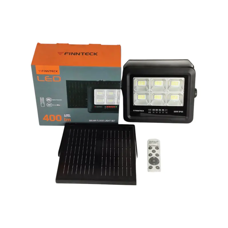 Finnteck 50W Solar-Powered Outdoor Light 1