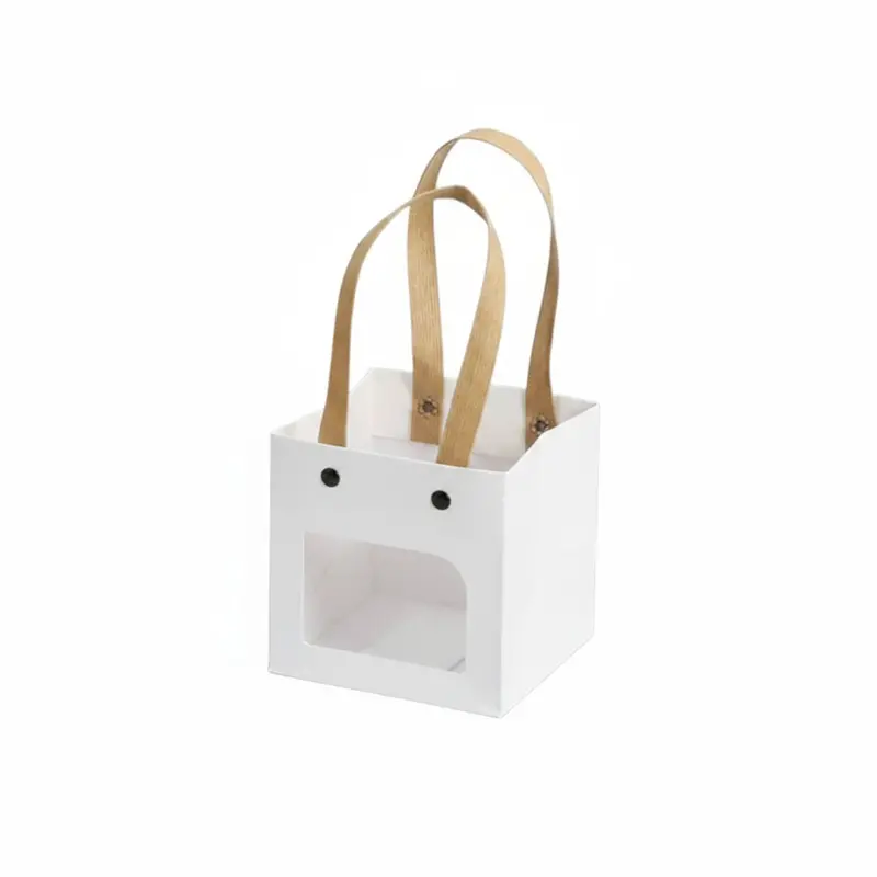 Gift Box With Clear Window – 15 × 15 × 15 Cm – Elegant Presentation Packaging 1