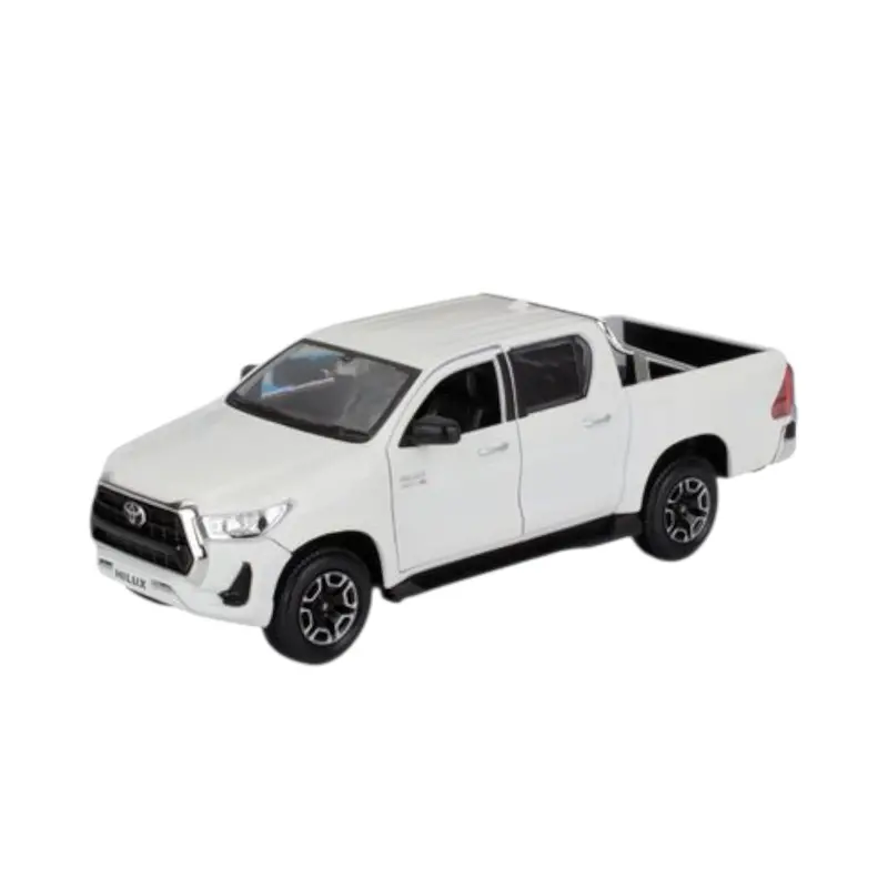 Maisto 1:27 Die-Cast Toyota Hilux Special Edition Model Car 1