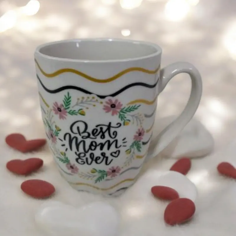 Personalized Ceramic Mug For Mom – Stylish Patterned Design 1